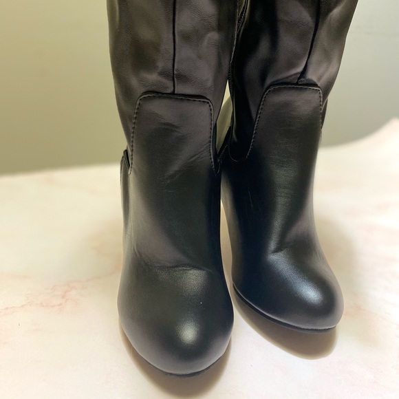 Black Knee High Stiletto Boots - Picture 8 of 10